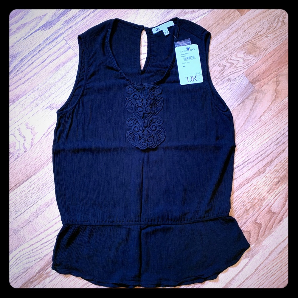 NWT DR2 black top
